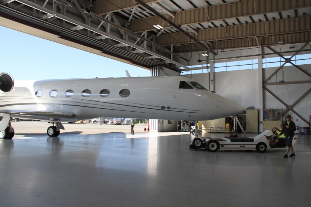 Optimizing Hangar Space: Innovative Aircraft Storage Solutions